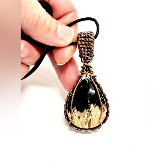 HANDMADE Palm Root Hand Wrapped Copper Unisex Necklace, Artisan Jewelry Gift - Picture 1 of 10